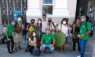 Equipe no centro histórico