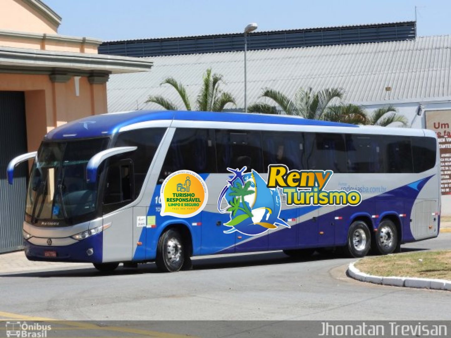 Ônibus de turismo Reny Turismo